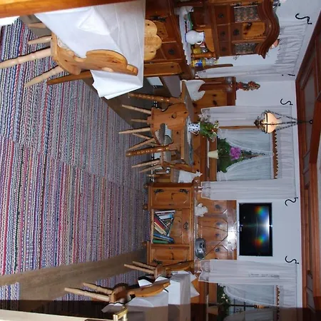 Konukevi Rosumerhof Leutasch