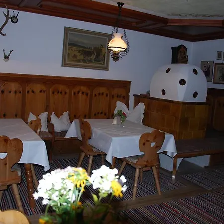 Rosumerhof بيت ضيافة