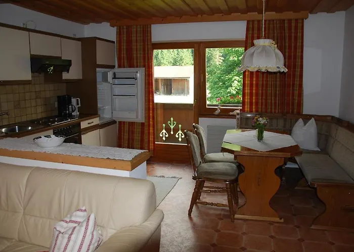 Rosumerhof Pensión 3*